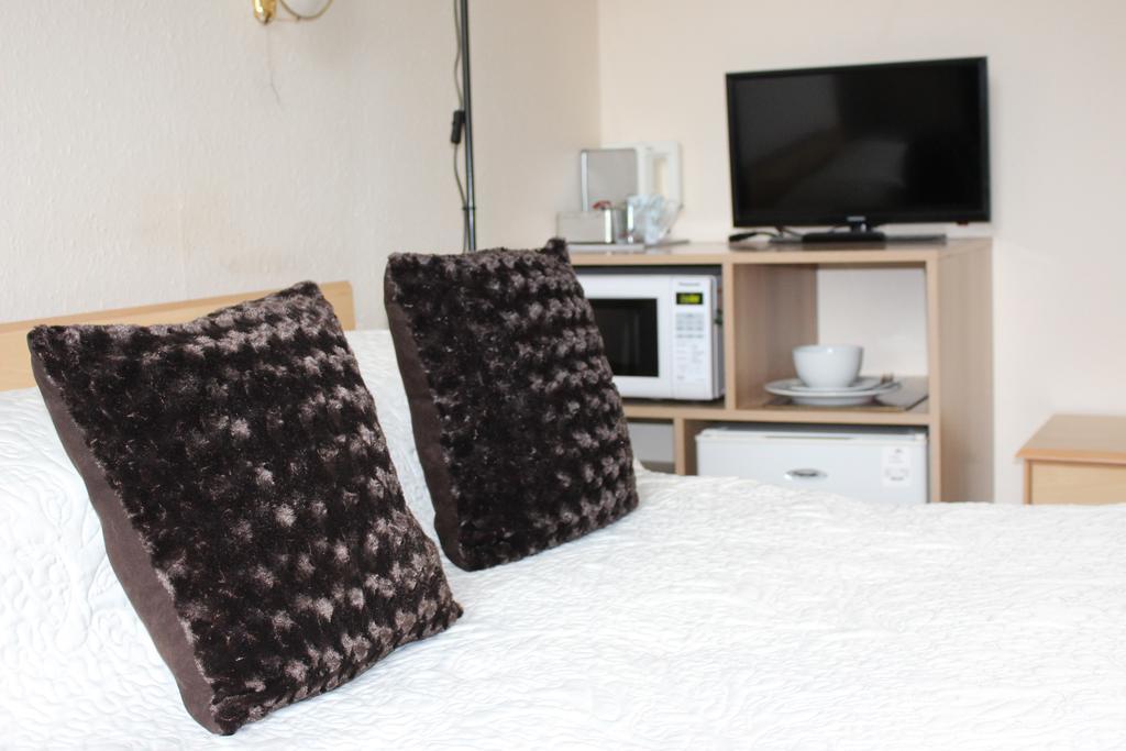Bonaccord Guest House แอเบอร์ดีน ภายนอก รูปภาพ